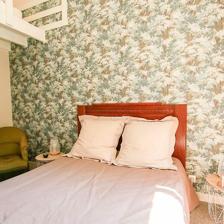 Bed and Breakfast Domaine De Bauzit Vals-pres-le-Puy Exterior foto
