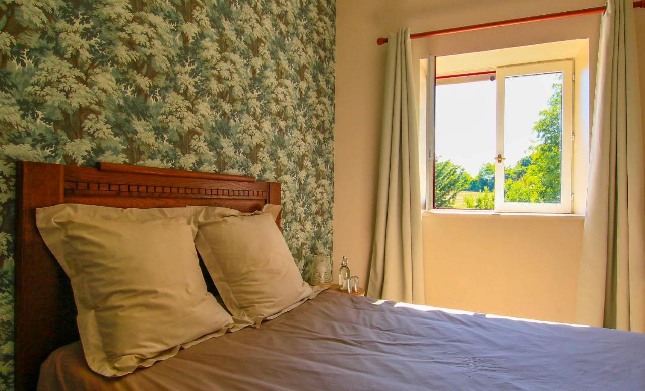 Bed and Breakfast Domaine De Bauzit Vals-pres-le-Puy Exterior foto